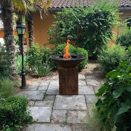 Hotel Logis O Cleppe