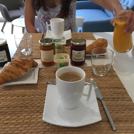 Hotel O