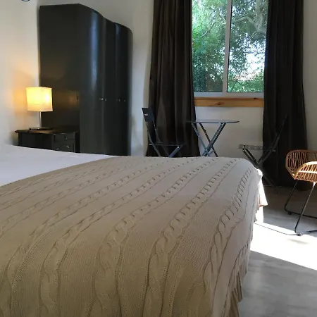 Logis O 3* Cleppé
