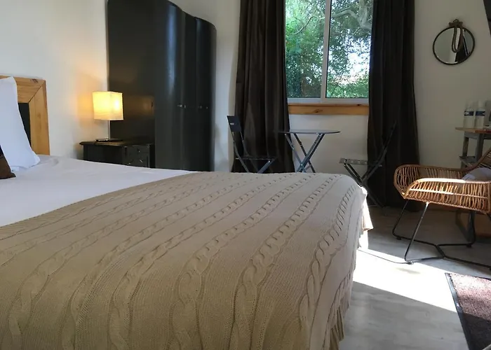 Logis O 3* Cleppé