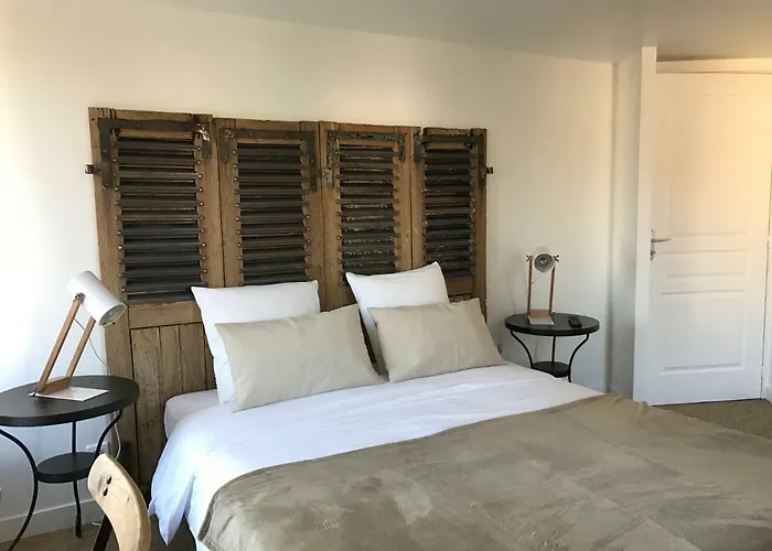 Logis O Hotel 3*